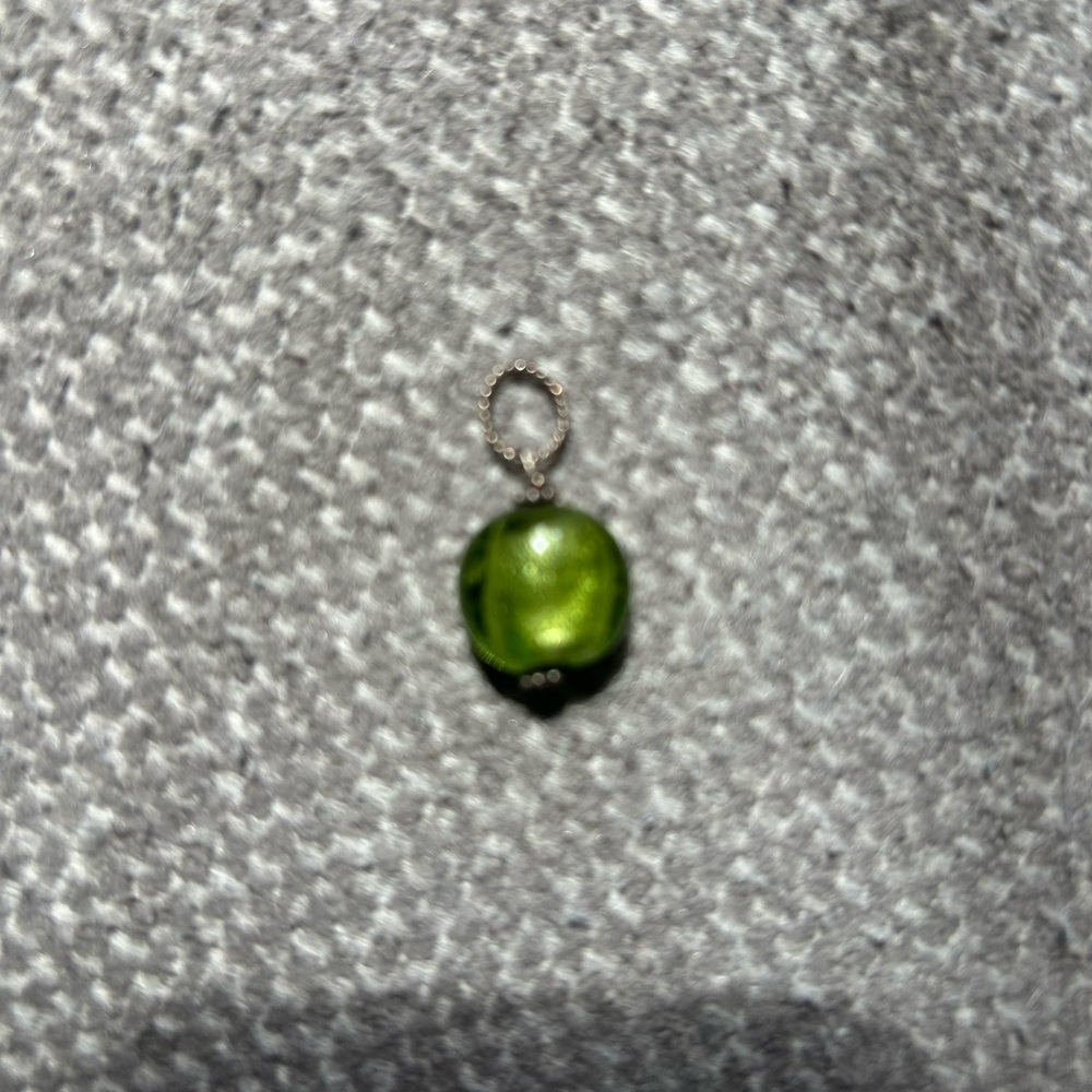 Elegant Green Pendant